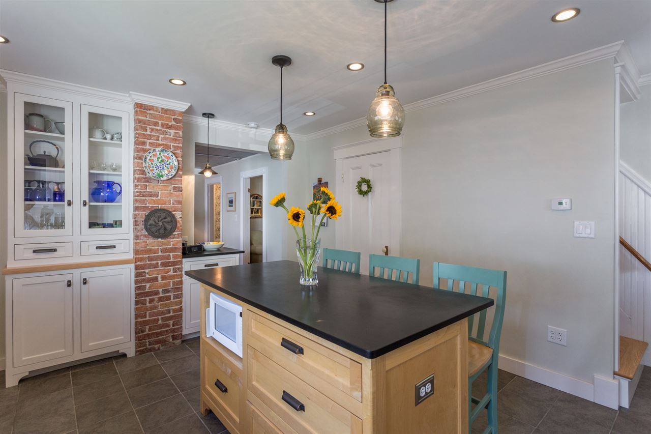 57 Washington Street Exeter, NH 03833 - Photo 4 of 37 Gallery Image 4