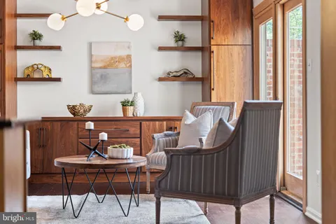 $1,249,000 | 228 South Alfred Street, Alexandria, VA 22314