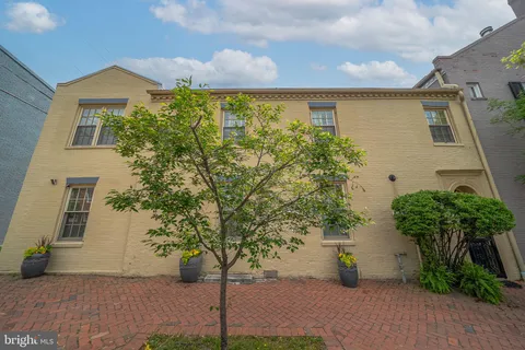$1,249,000 | 228 South Alfred Street, Alexandria, VA 22314