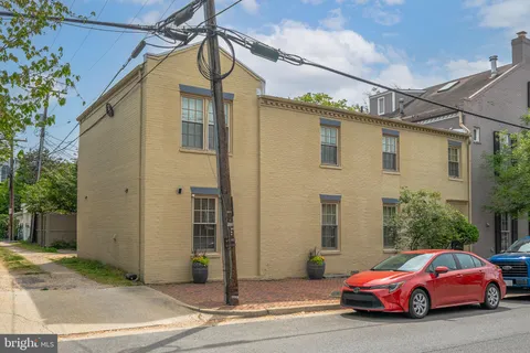 $1,249,000 | 228 South Alfred Street, Alexandria, VA 22314