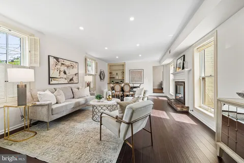$1,249,000 | 228 South Alfred Street, Alexandria, VA 22314