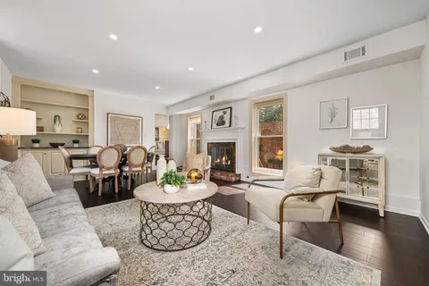 $1,249,000 | 228 South Alfred Street, Alexandria, VA 22314