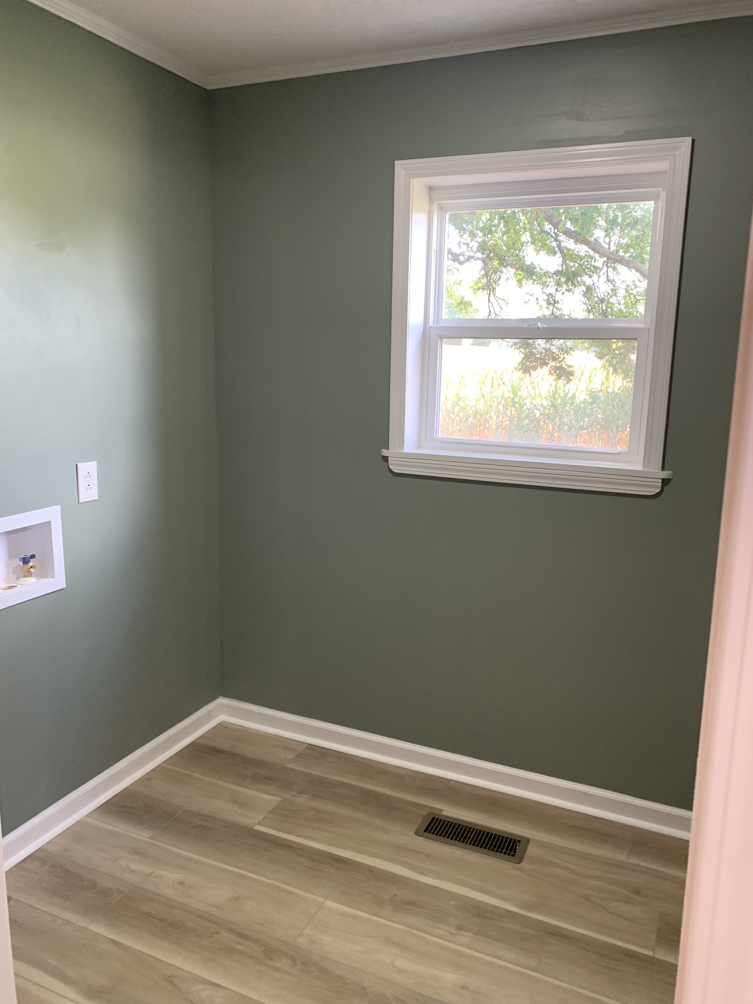 5870 Chestnut Bluff Road Friendship, TN 38034 - Photo 7 of 19 a view of empty room with window