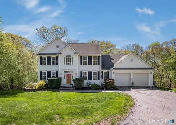 $815,000 | 11 White Oak Lane, Waterford, CT 06375