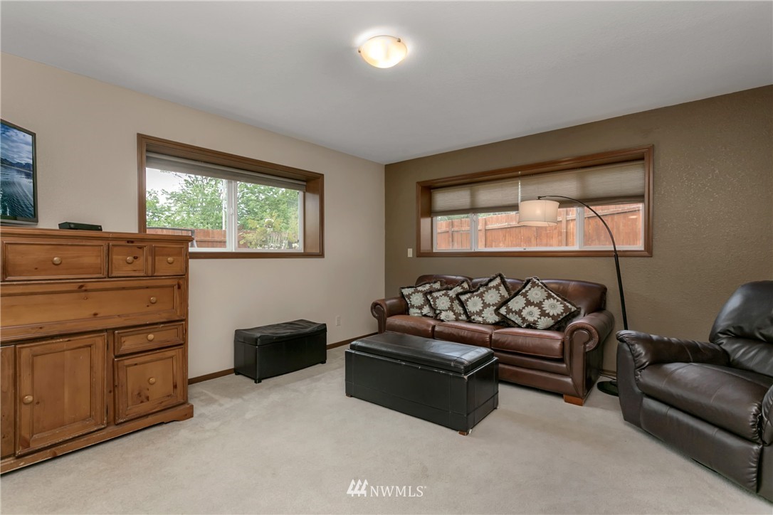 1233 222nd Place Southwest Bothell, WA 98021 - Photo 11 of 21