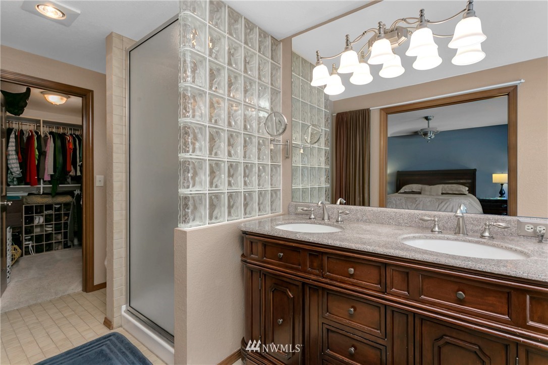 1233 222nd Place Southwest Bothell, WA 98021 - Photo 16 of 21