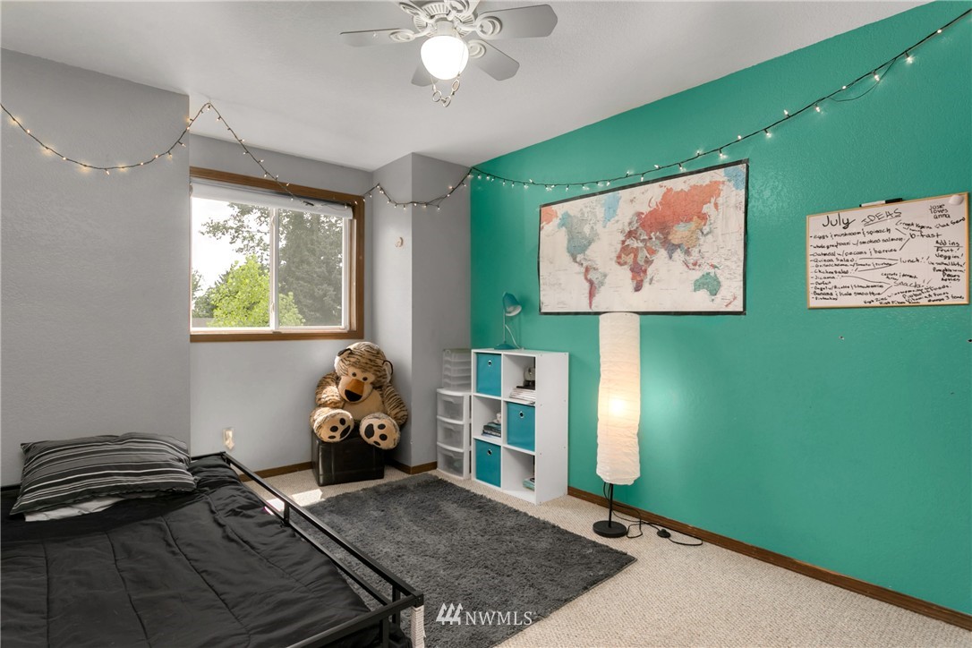 1233 222nd Place Southwest Bothell, WA 98021 - Photo 17 of 21
