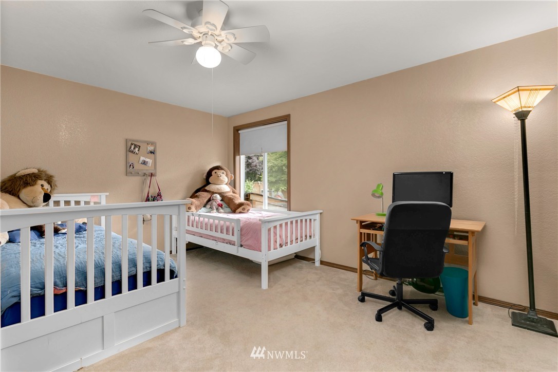 1233 222nd Place Southwest Bothell, WA 98021 - Photo 19 of 21