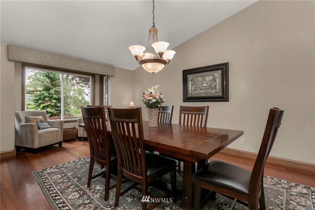 1233 222nd Place Southwest Bothell, WA 98021 - Photo 4 of 21