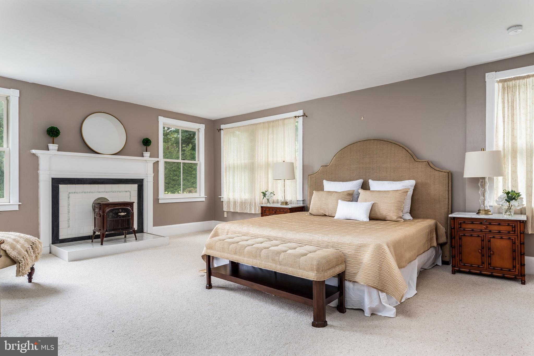 938 Summit Road Narberth, PA 19072 - Photo 22 of 60 Spacious Main Bedroom