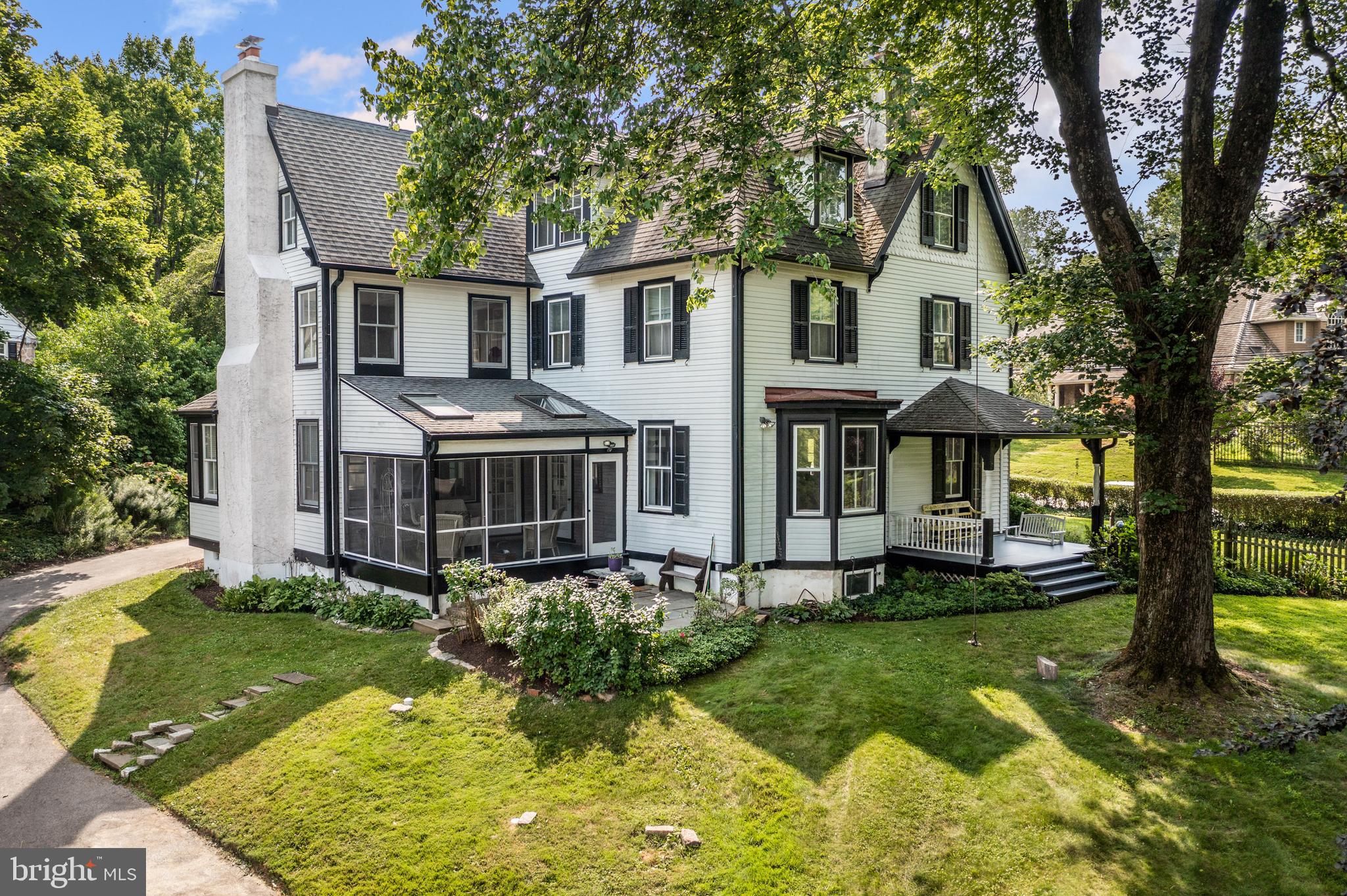 938 Summit Road Narberth, PA 19072 - Photo 47 of 60 Exterior Side/Back with 2 Porches
