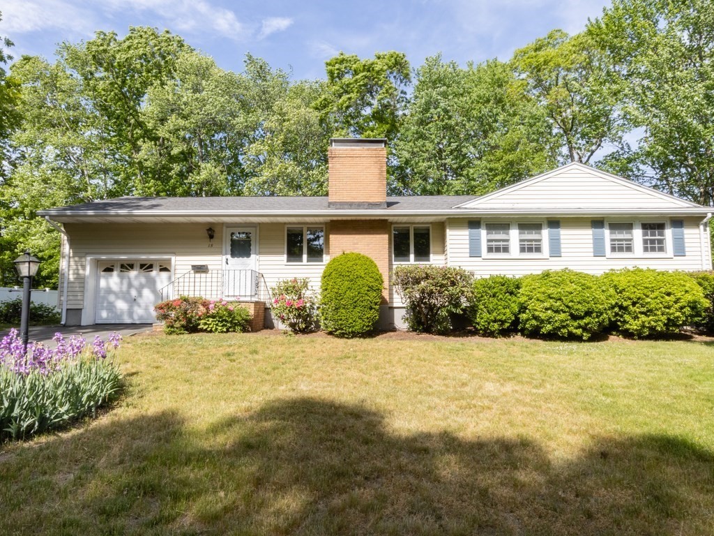15 Harrow Road Norwood, MA 02062 - Photo 2 of 35 Gallery Image 2