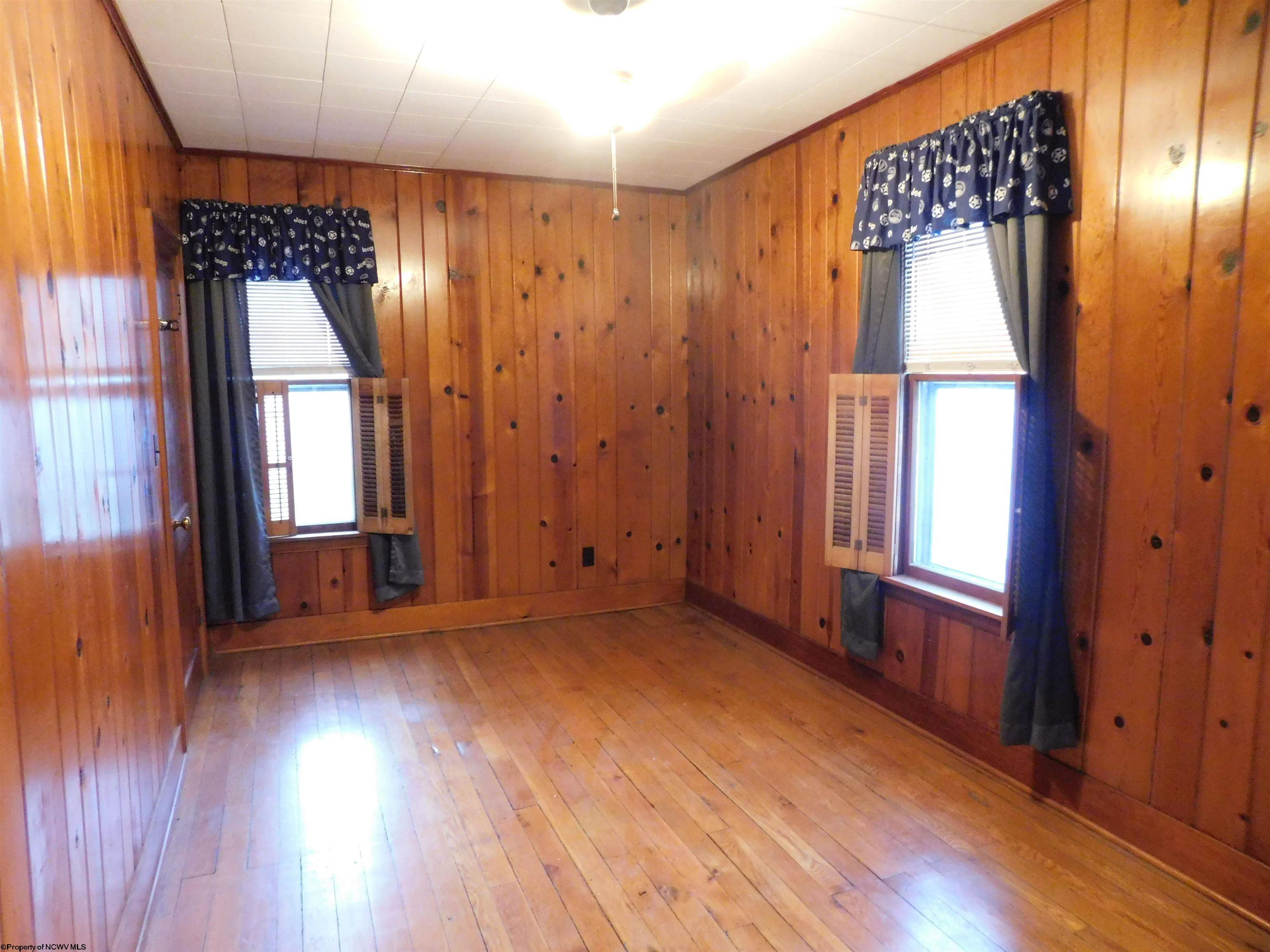 322 South Robert Stone Way Reedsville, WV 26547 - Photo 32 of 50 Gallery Image 32