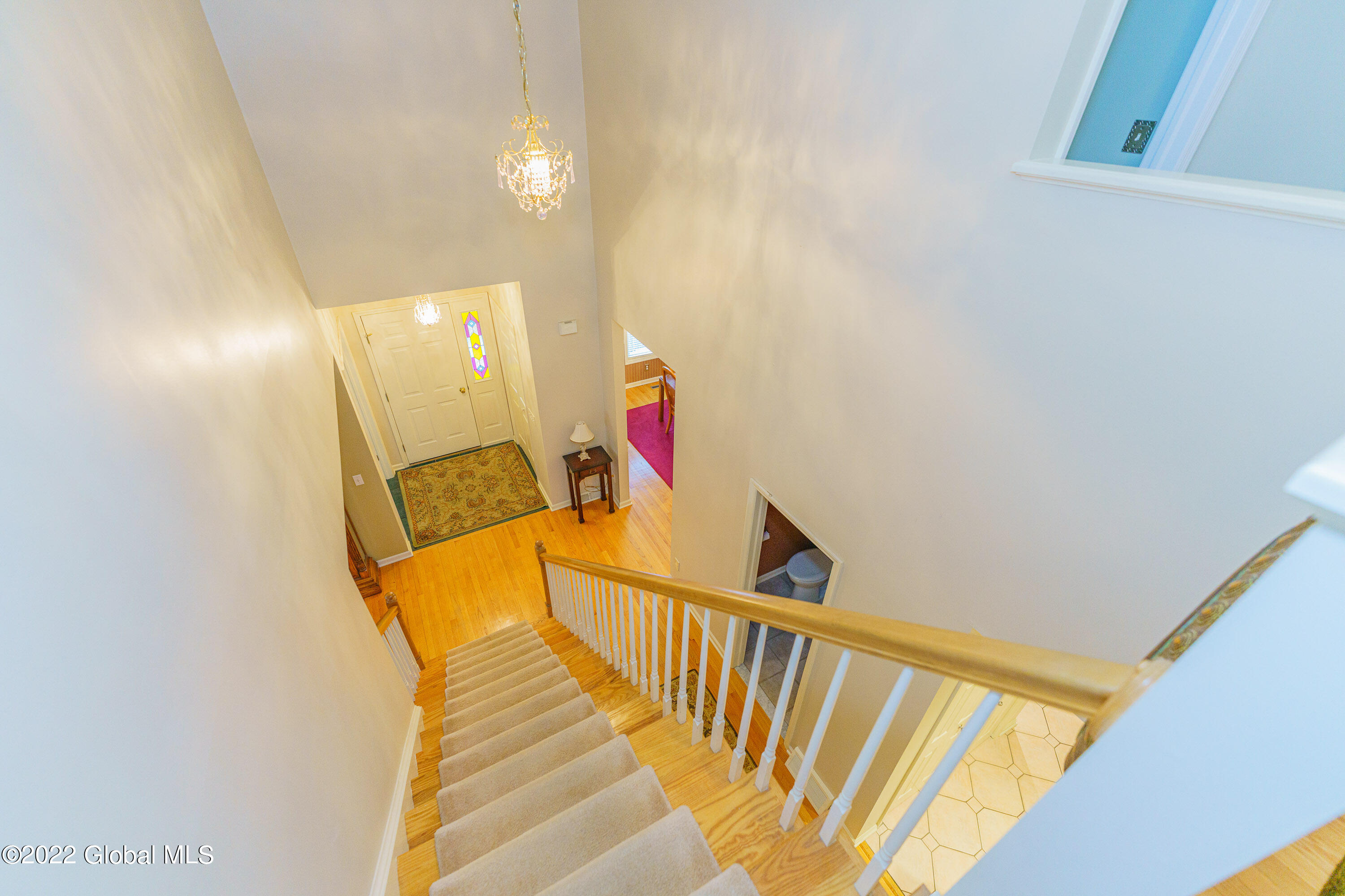 208 Shaker Ridge Drive Schenectady, NY 12309 - Photo 29 of 58 7 Landing