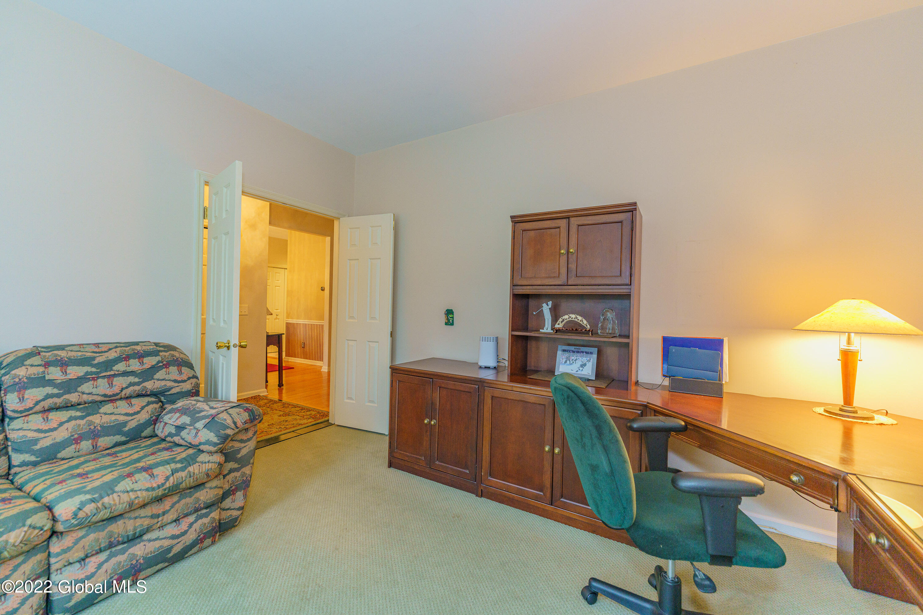 208 Shaker Ridge Drive Schenectady, NY 12309 - Photo 8 of 58 2 office 2