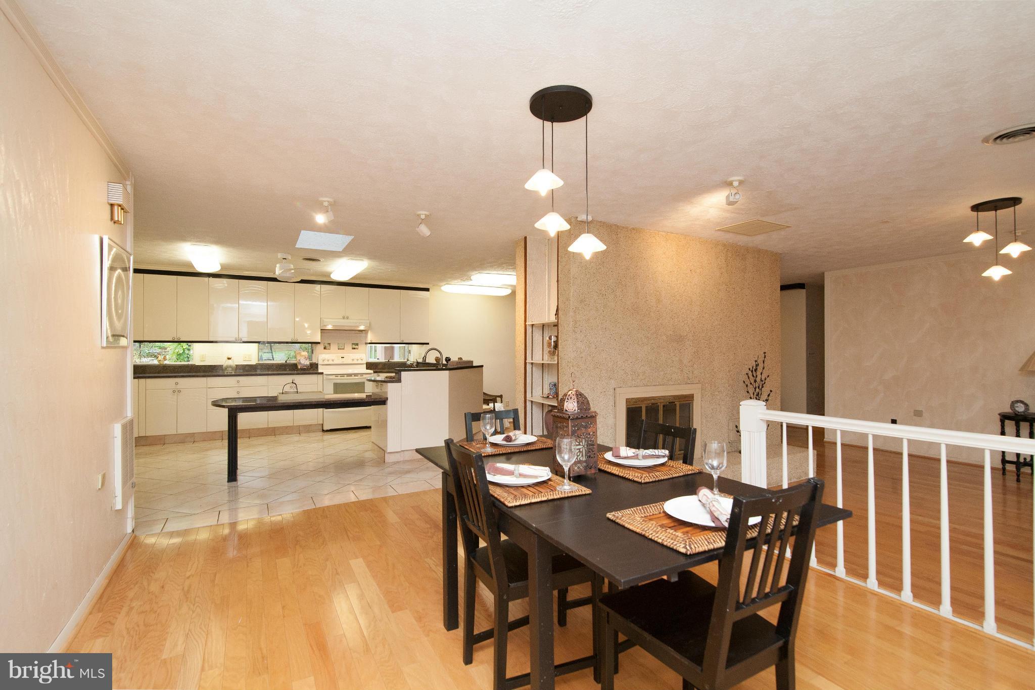2617 Manchester Road Westminster, MD 21157 - Photo 5 of 30 Formal Dining Room