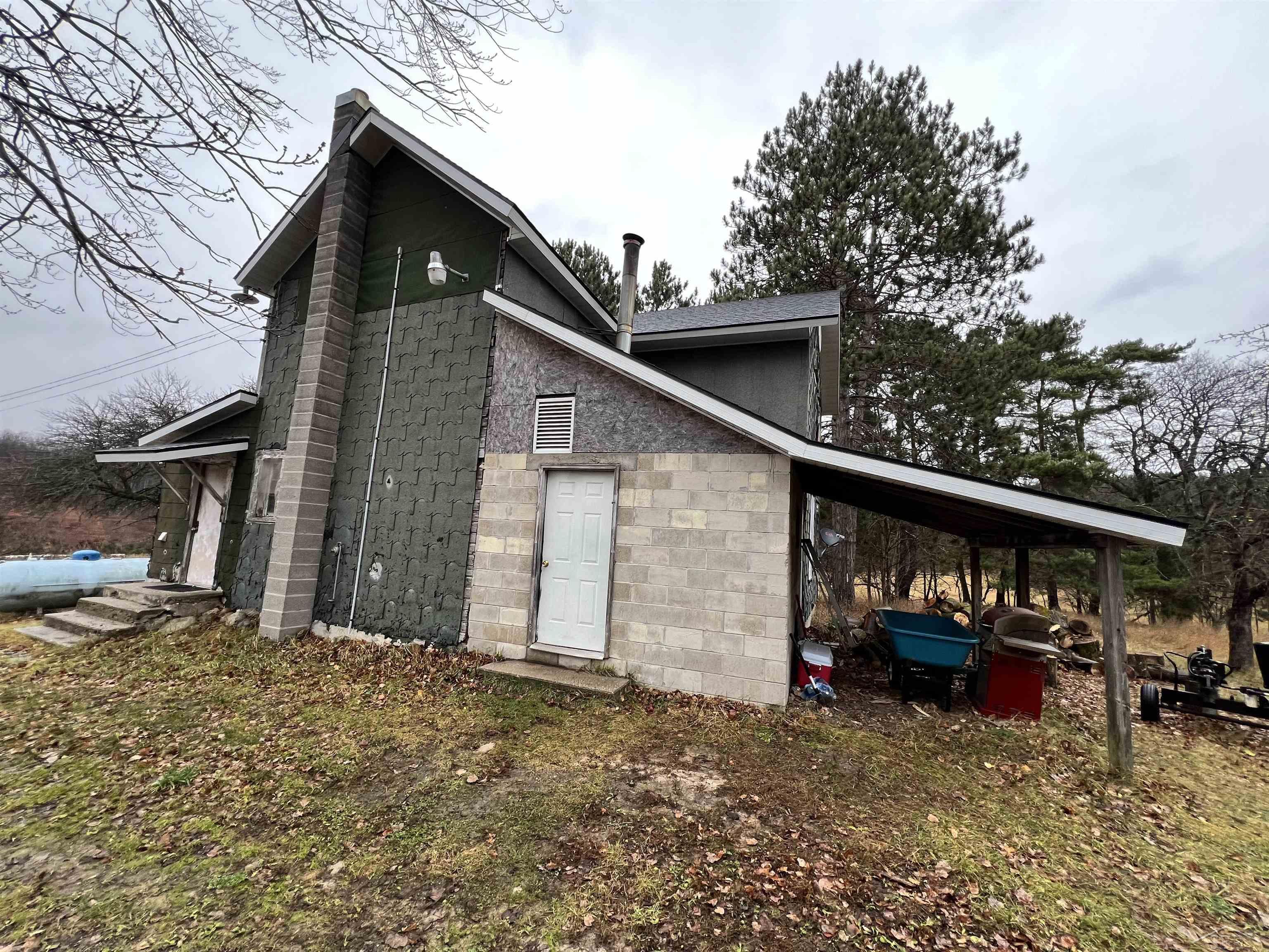 1248 North 39 Road Manton, MI 49663 - Photo 3 of 27