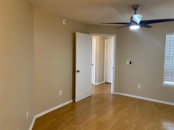 $1,635 | 2592 Grassy Point Drive, Unit 200, Lake Mary, FL 32746