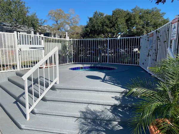 $1,635 | 2592 Grassy Point Drive, Unit 200, Lake Mary, FL 32746
