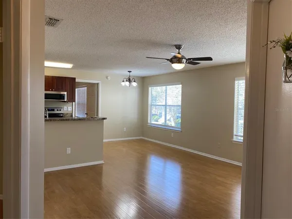 $1,635 | 2592 Grassy Point Drive, Unit 200, Lake Mary, FL 32746