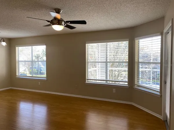 $1,635 | 2592 Grassy Point Drive, Unit 200, Lake Mary, FL 32746