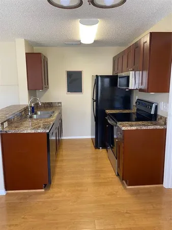 $1,635 | 2592 Grassy Point Drive, Unit 200, Lake Mary, FL 32746