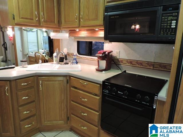 17 Harbour Point Drive Delta, AL 36258 - Photo 3 of 11