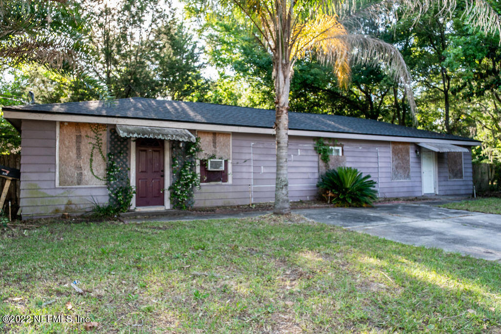 6152 Firestone Road Jacksonville, FL 32244 - Photo 32 of 37 Duplex Front View