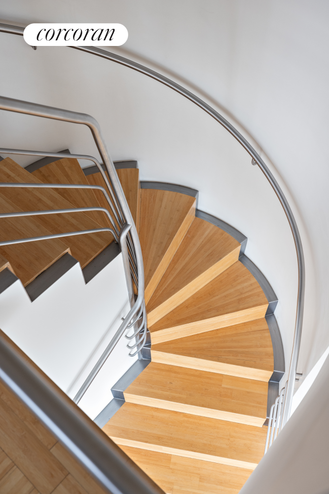 30 East 85th Street, Unit 26/27B Manhattan, NY 10028 - Photo 16 of 25 a view of entryway