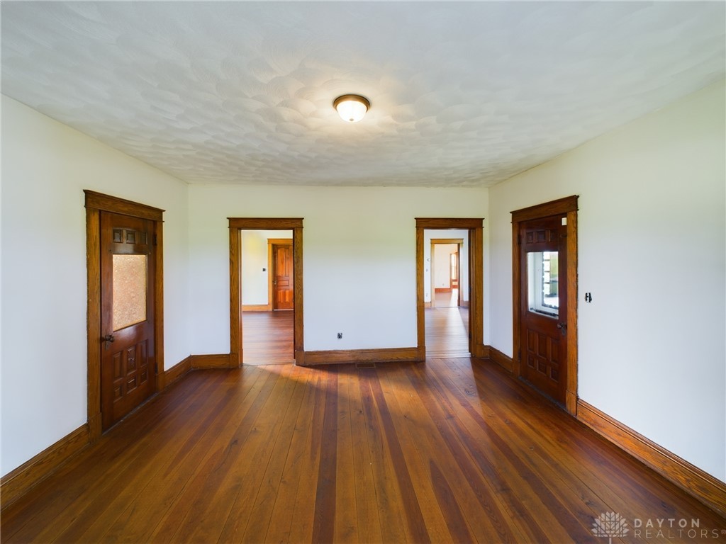 1923 Gordon-Landis Road Arcanum, OH 45304 - Photo 11 of 70 Living Room