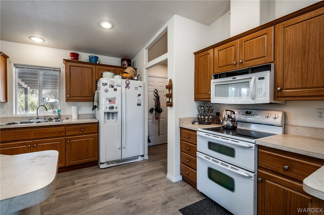 25670 Granada Road Seligman, AZ 86337 - Photo 15 of 48 Gallery Image 15
