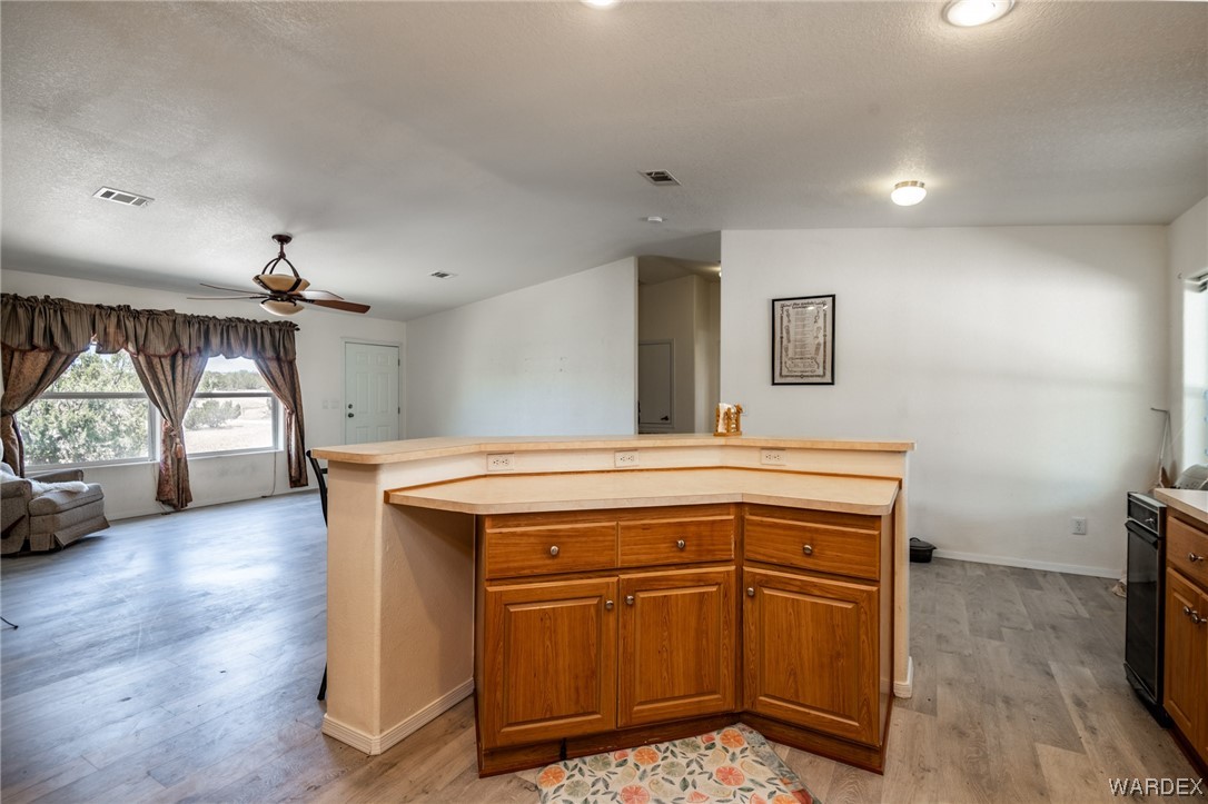 25670 Granada Road Seligman, AZ 86337 - Photo 17 of 48 Gallery Image 17