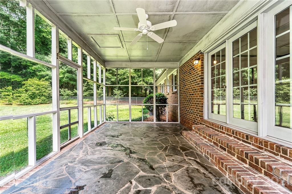 3672 Union Road Gastonia, NC 28056 - Photo 3 of 16 Gallery Image 3