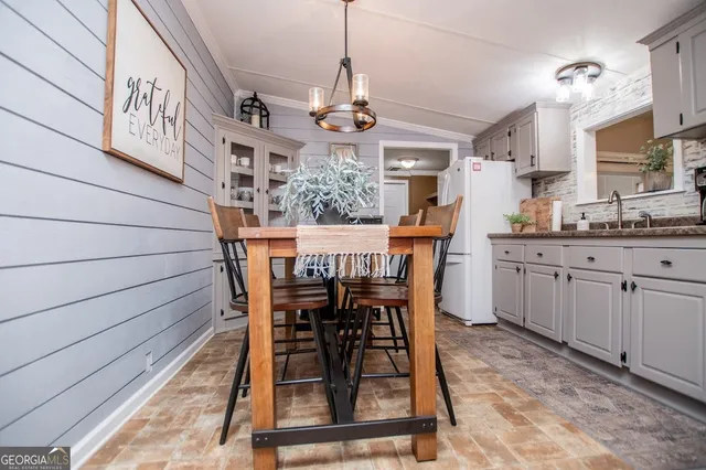 $250,000 | 140 Suburban Drive, Temple, GA 30179