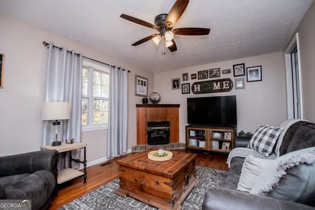 $250,000 | 140 Suburban Drive, Temple, GA 30179