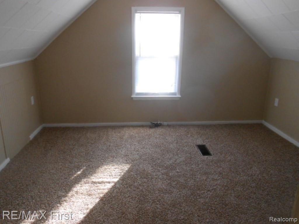 21613 Waltham Road Warren, MI 48089 - Photo 14 of 23
