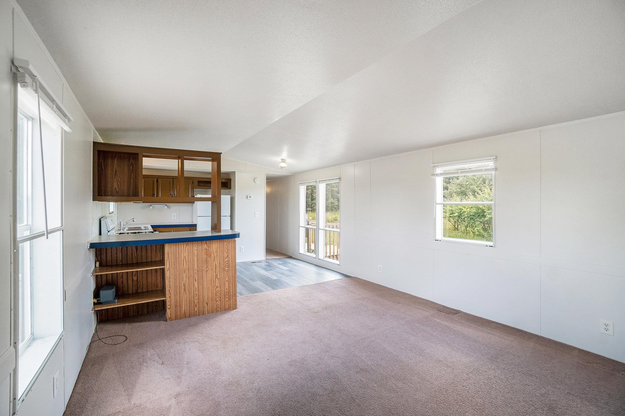 10529 West 16 Road Mesick, MI 49668 - Photo 5 of 29 Gallery Image 5
