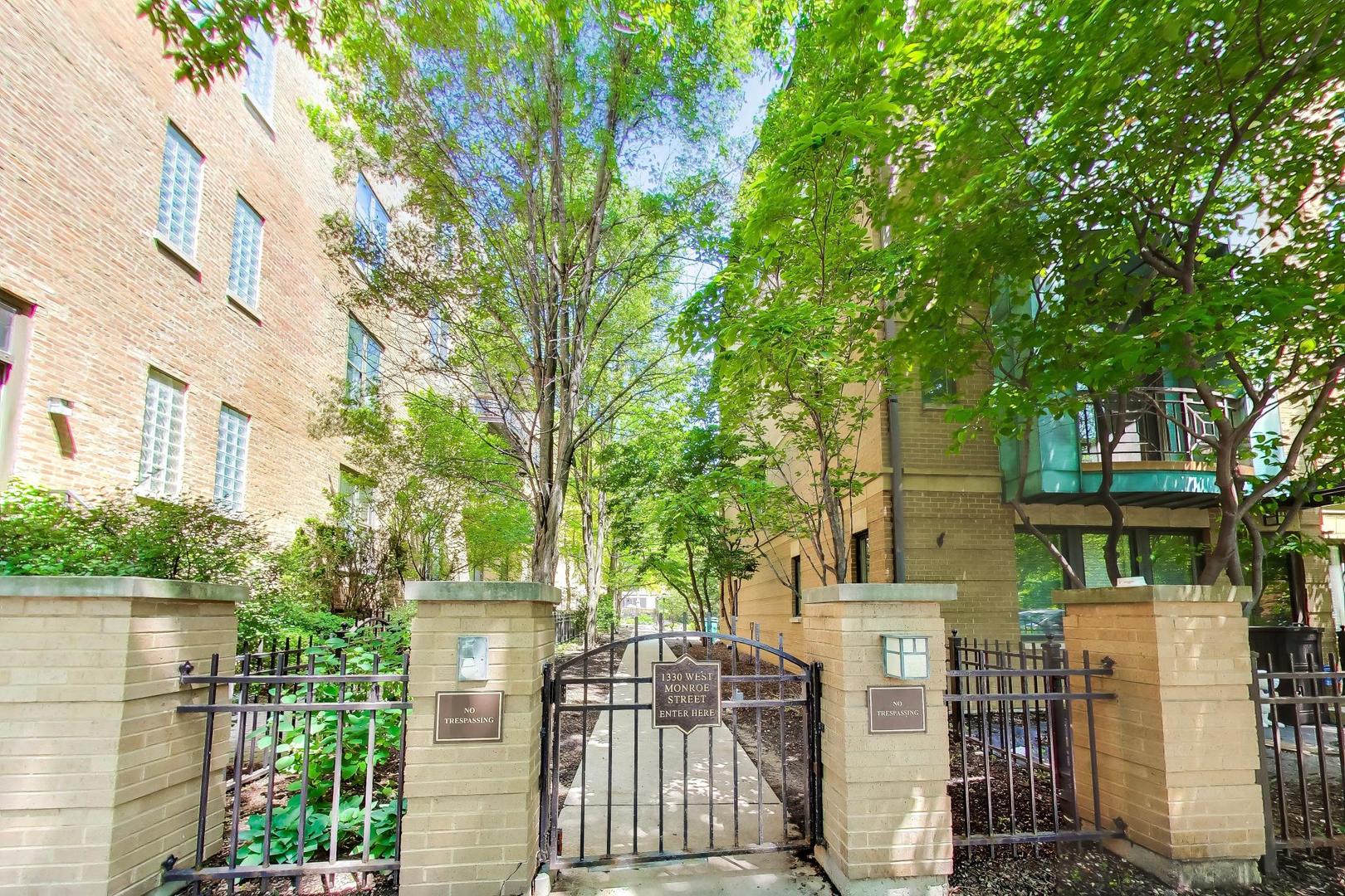 1330 West Monroe Street, Unit 107 Chicago, IL 60607 - Photo 1 of 29