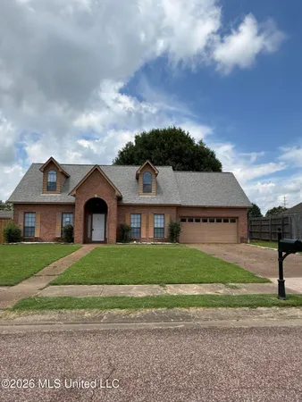 $1,895 | 13066 Sandbourne South, Olive Branch, MS 38654