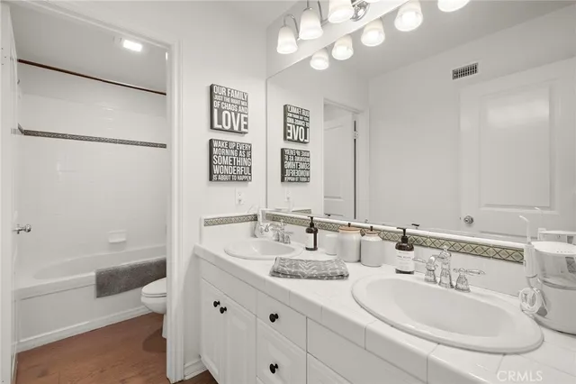 $8,300 | 17 Regents Park, Ladera Ranch, CA 92694