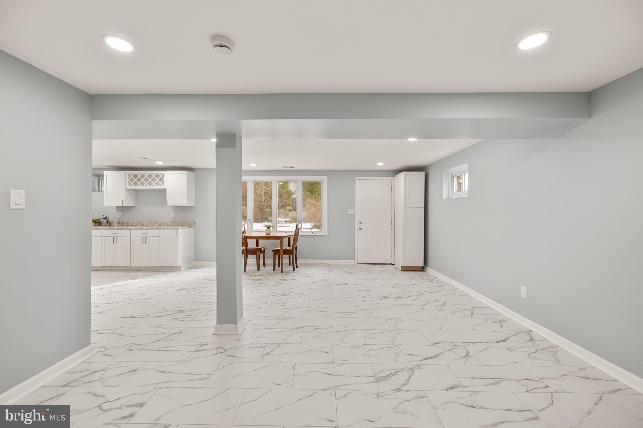 6439 Bock Road Oxon Hill, MD 20745 - Photo 25 of 38 a view of a livingroom with furniture and a rug