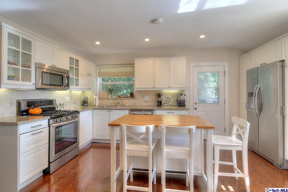 279 West Kenneth Road Glendale, CA 91202 - Photo 11 of 26 Gallery Image 11