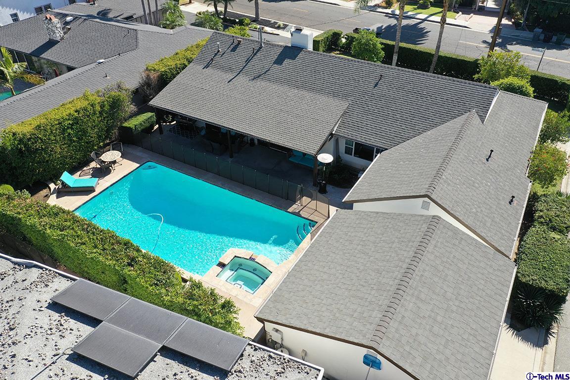 279 West Kenneth Road Glendale, CA 91202 - Photo 25 of 26 Gallery Image 25