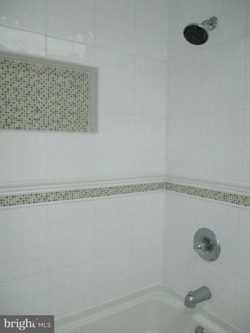 $850,000 | 6161 Foxcroft Road, Alexandria, VA 22307