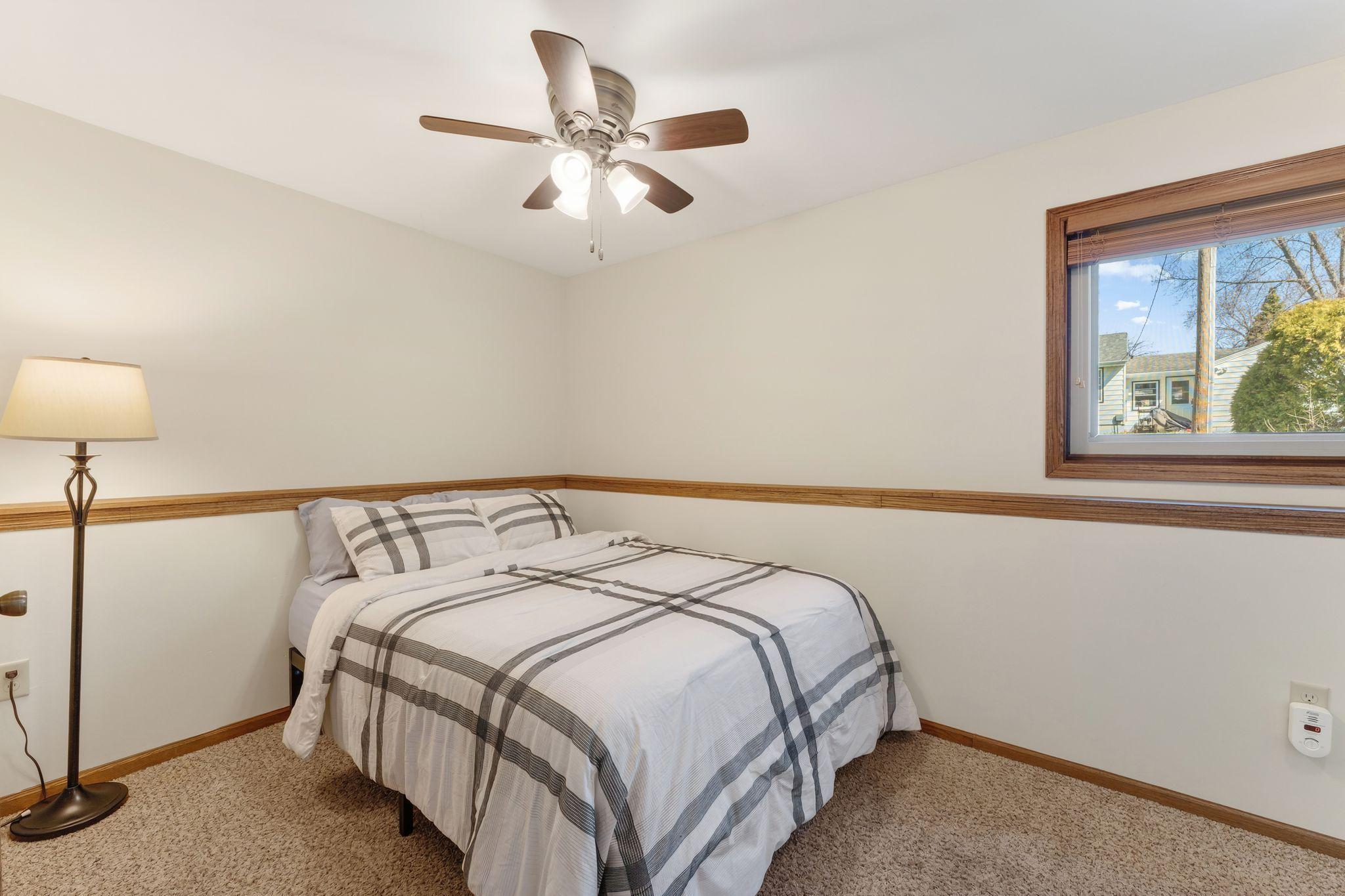 135 Old County Rd C East St. Paul, MN 55117 - Photo 17 of 41