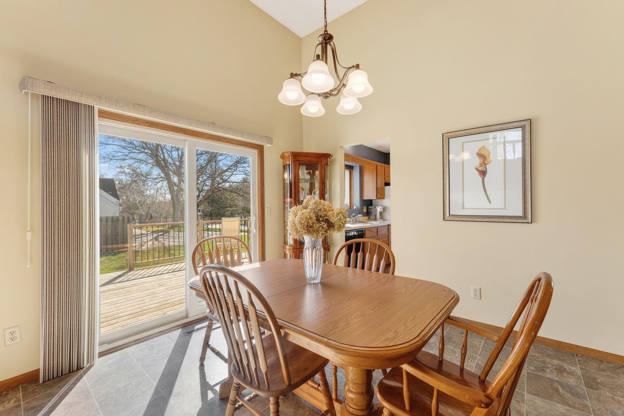 135 Old County Rd C East St. Paul, MN 55117 - Photo 26 of 41