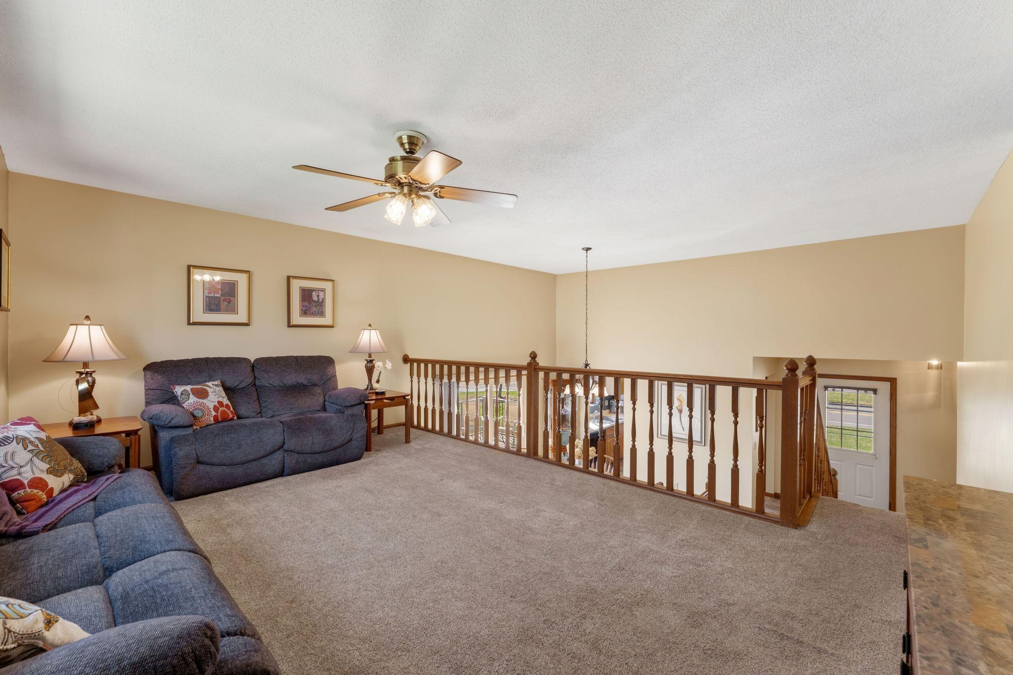 135 Old County Rd C East St. Paul, MN 55117 - Photo 10 of 41