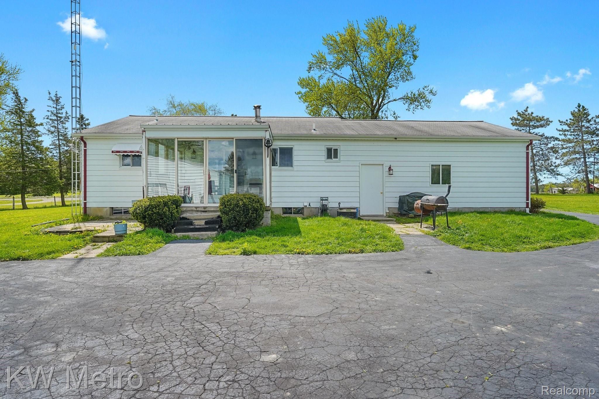 1152 West Dodge Road Clio, MI 48420 - Photo 22 of 25 29-web-or-mls-1152 W Dodge Rd Clio- 26.jpg