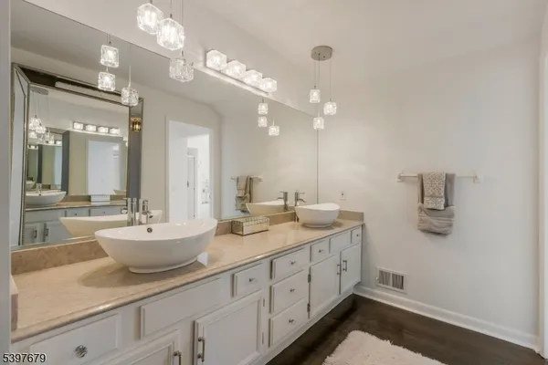 $899,900 | 14 Lookout Drive, Ledgewood, NJ 07852