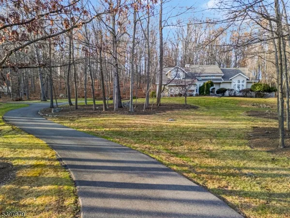 $899,900 | 14 Lookout Drive, Ledgewood, NJ 07852